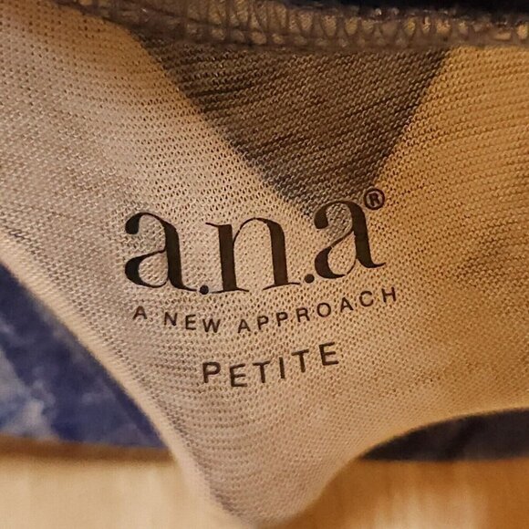 A.N.A Petite Blue Chevron Maxi Skirt LP - Picture 4 of 6